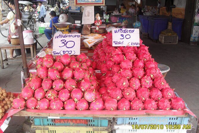 No.1 Chiang Mai: Historical City Bike Tour - Bikes, safety gear, and “what to bring” for comfort