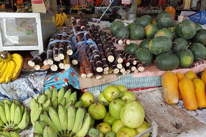 No.1 Chiang Mai: Historical City Bike Tour - The rhythm of the ride: back lanes, fewer traffic fights
