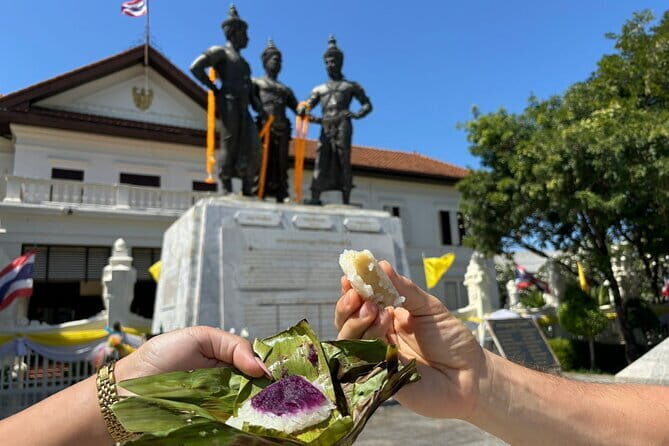 Old Town Chiang Mai Food Tour with 10+ Local Dishes Tastings - Key things to know before you go