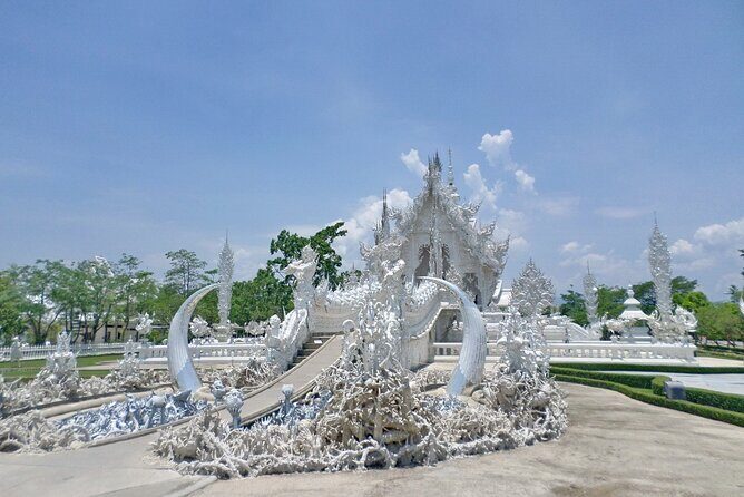One Day Tour Chiang Rai(White Temple , Blue Temple, Black House) Private Tour - Timing Tricks That Improve Your Experience