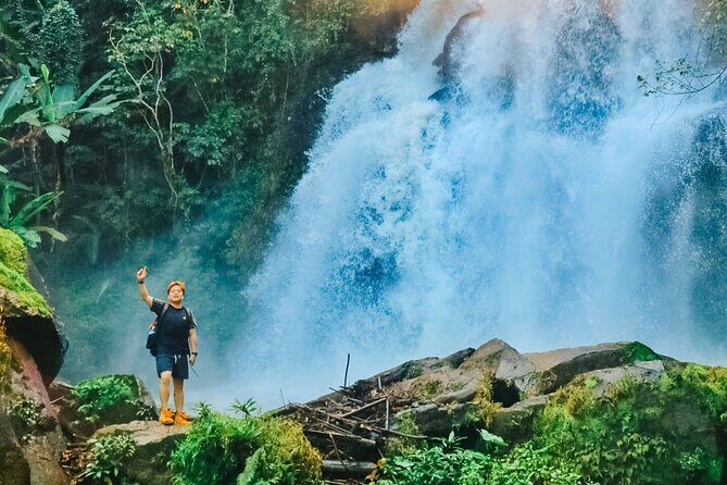 Private All-Inclusive Doi Inthanon & Pha Dok Siew Waterfall Tour - The Peak stop: worth it for the effort, with one caveat