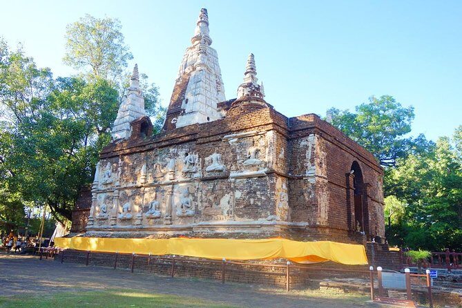 Private Chiang Mai City Tour including Wat Doi Suthep, Wat Suan Dok (SHA Plus) - Wat Phra Singh and Wat Chedi Luang: Lions, Monks, and a Pagoda That Survived