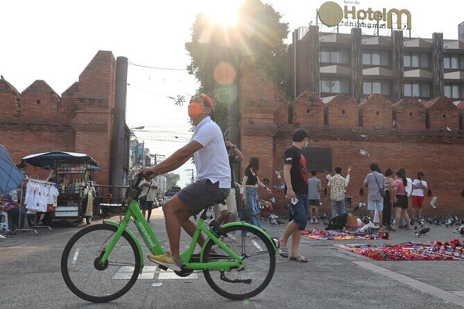 Private Chiang Mai Half-Day Bike Tour - Thapae Gate and the 30-minute Creative Arts stop