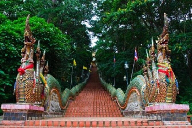 Private Chiang Mai Temple Tour with Doi Suthep and Wat Umong - How this private temple day actually plays in Chiang Mai