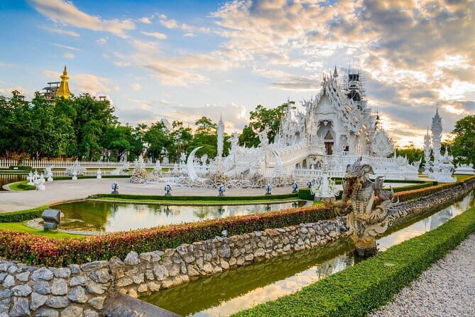 Private Day Tour Doi Suthep Temple and Handicraft Center - Practical tips for a smooth 10:00 am start