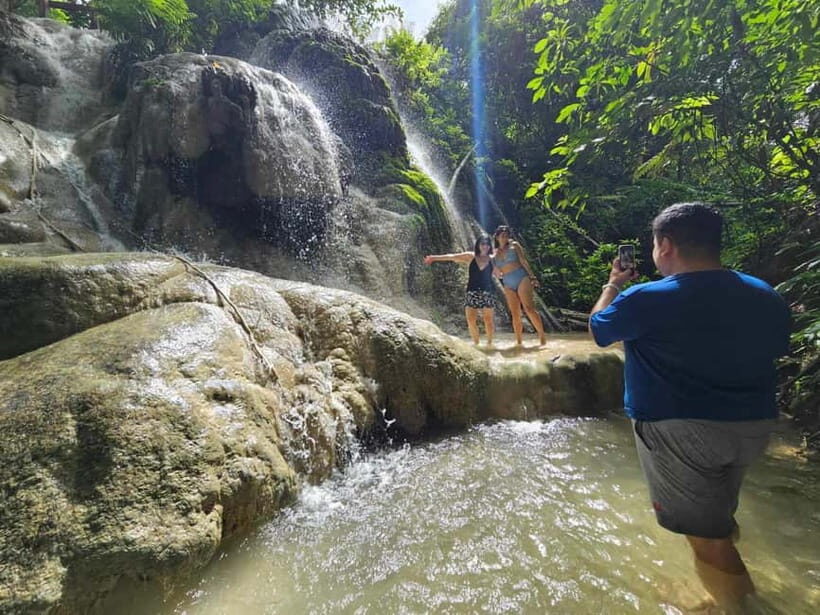 Private : Sticky Waterfall & Secret Temple & Karen Village. - Long Neck Karen Village: Brass Rings, Choice, and Everyday Life