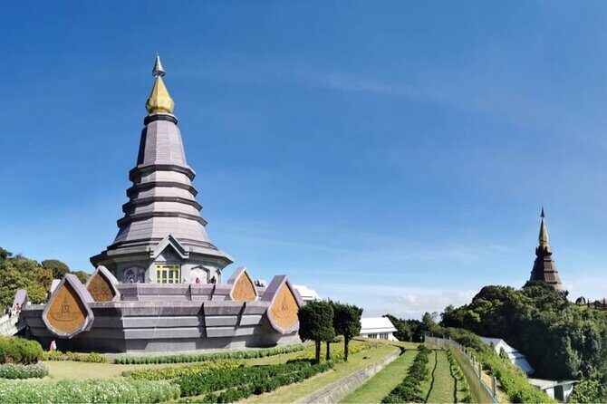 Private Tour Doi Inthanon And Trekking Nature Trail, Chiang Mai - Lunch time that keeps the day on track