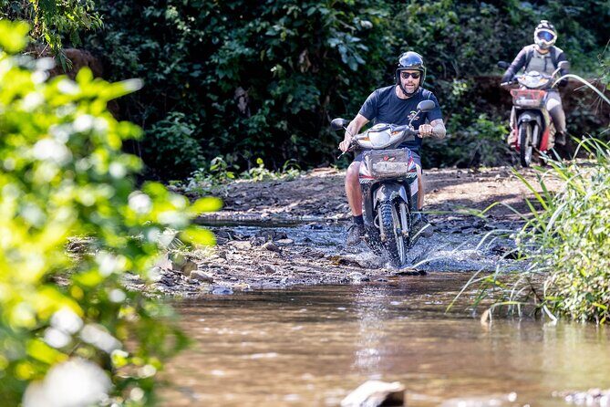 Scooter Adventure with elephants, views and FUN drive yourself - Scooter setup: gasoline, helmet, and a smoother start