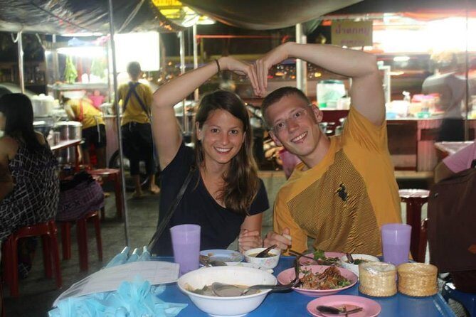 Small-Group Chiang Mai Evening Street Food Tour - Your night-market survival checklist