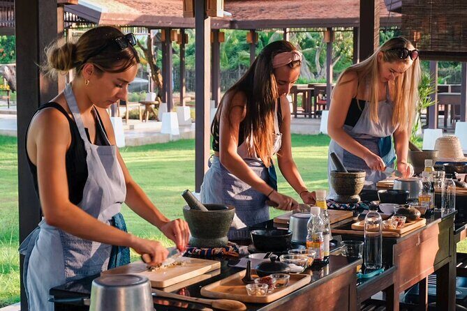 Sunset Thai Cooking with Grandma - Farm & Evening Feast - What “golden hour” cooking really feels like