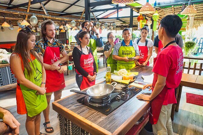 Thai and Akha Cooking Class in Chiang Mai - Coffee, dinner, and the little choices that make it fun