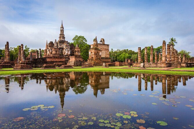 Unseen Sukhothai Province 2 Days 1 Night Private Tour - Sukhothai Historical Park by golf car: Wat Srichum and Wat Sorasak