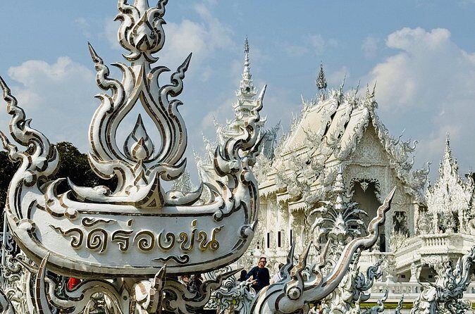 Visit Chiang Rai Temples and Lalitta Cafe from Chiang Mai - Lalitta Café: the garden break and why the 60 baht entry matters