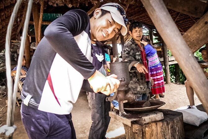 Waterfall Wanderer Doi Inthanon Hiking Tour - Karen Hilltribe Village Visit: A 150-Year-Old Community Stop