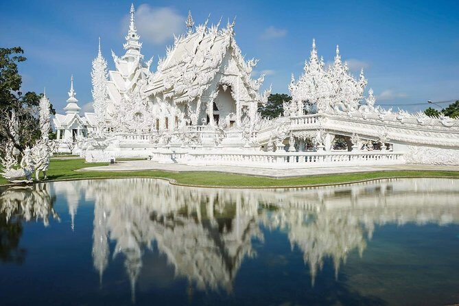 White Temple, Black House Museum and Hot Spring Tour from Chiang Mai (SHA Plus) - Who should book this tour (and who might want something else)