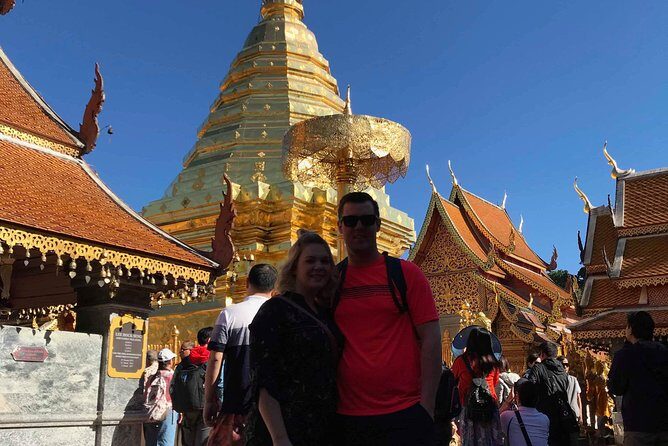 Wiang Kum Kam and Wat Phra That Doi Suthep Private Tour - Lunch that actually fits the day, plus vegetarian options