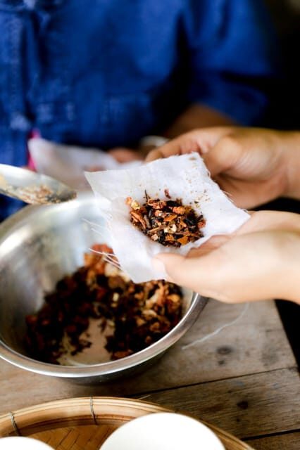 Workshop Making Herbal ball & herbal inhaler - What You Make: Herbal Balls and a Portable Inhaler